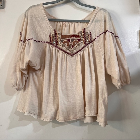 Free People Embellished Blouse Boho Top Distressed Oversized Cream Flowy S Layer - Picture 1 of 8